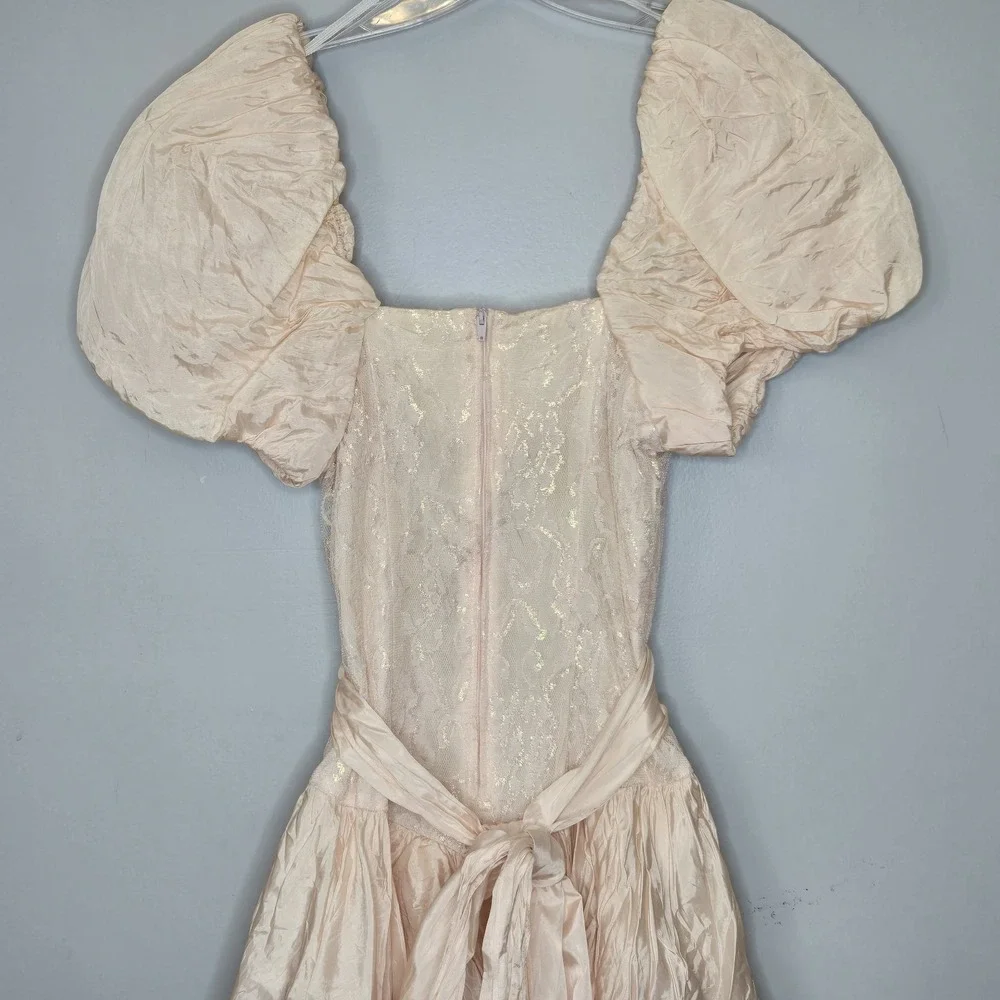 Vtg 80s Mayvens of California Iridescent Peach Pink Lace Puff Sleeve Prom Dress - Picture 9 of 14